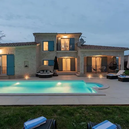 Ladora Casa vacanze *